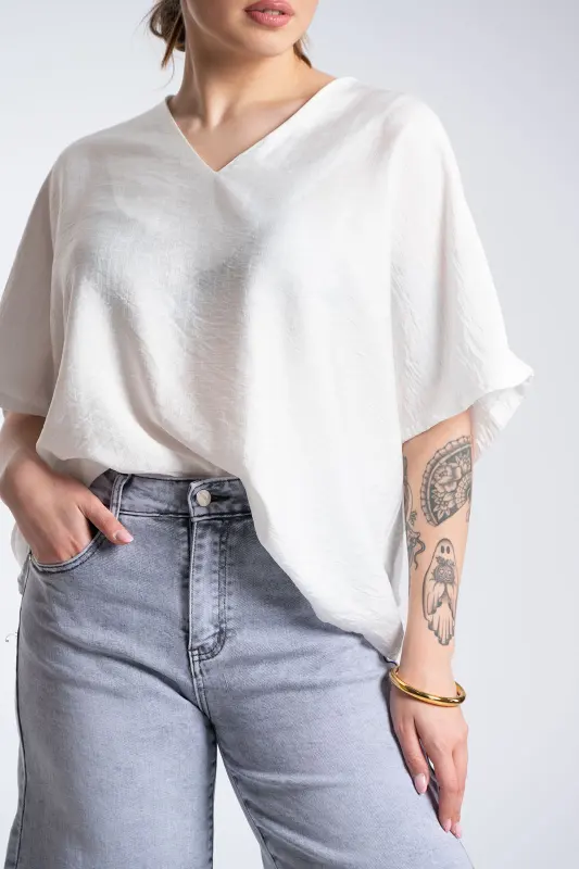 Μπλούζα V Λαιμόκοψη Φιόγκος Πουά