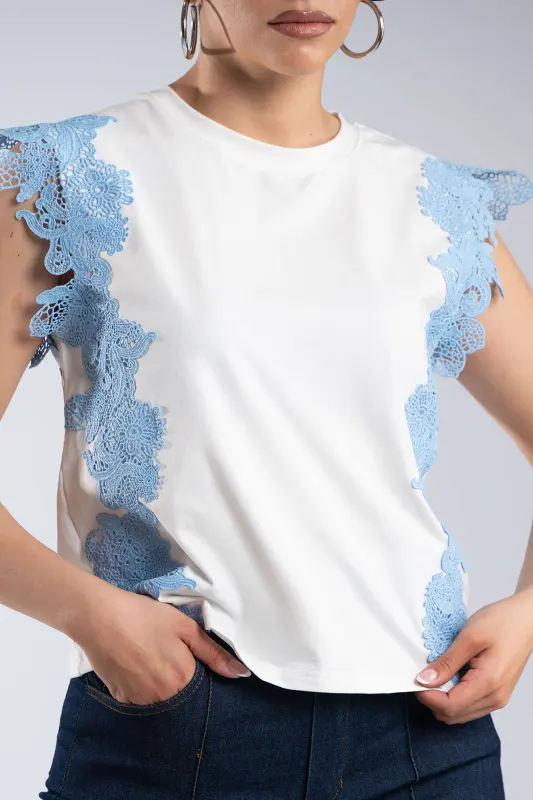 Cotton Sleeveless Blouse Lace Details 