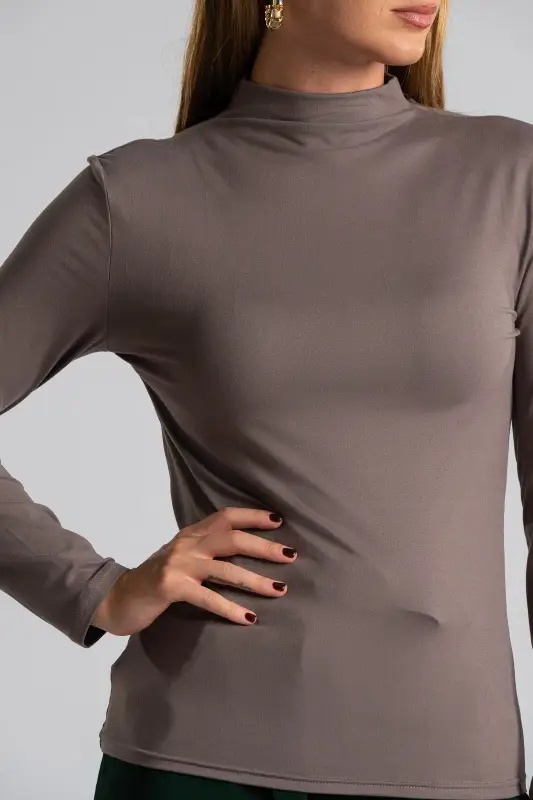 Cotton Blouse Lupeto Neckline