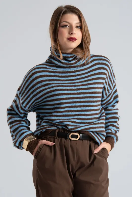 Loose-fitting Turtleneck Sweater Striped 