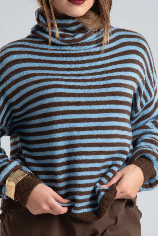 Loose-fitting Turtleneck Sweater Striped 