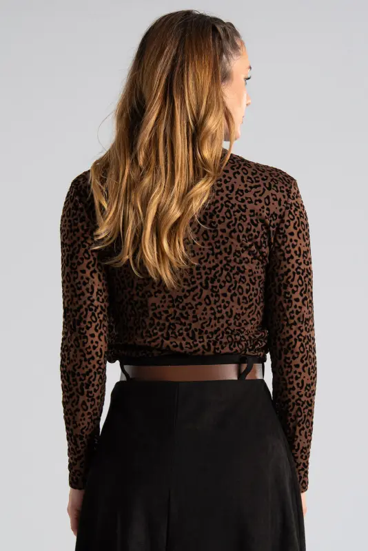 Blouse Leopard Pattern Turtleneck