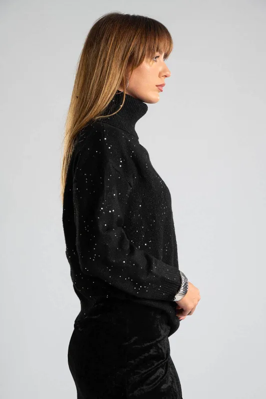 Blouse Turtleneck Pleats