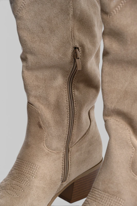 Μπότα Suede με Κέντημα