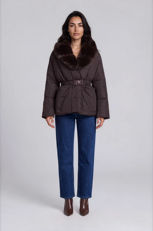 Jacket Puffer with a Fur Collar