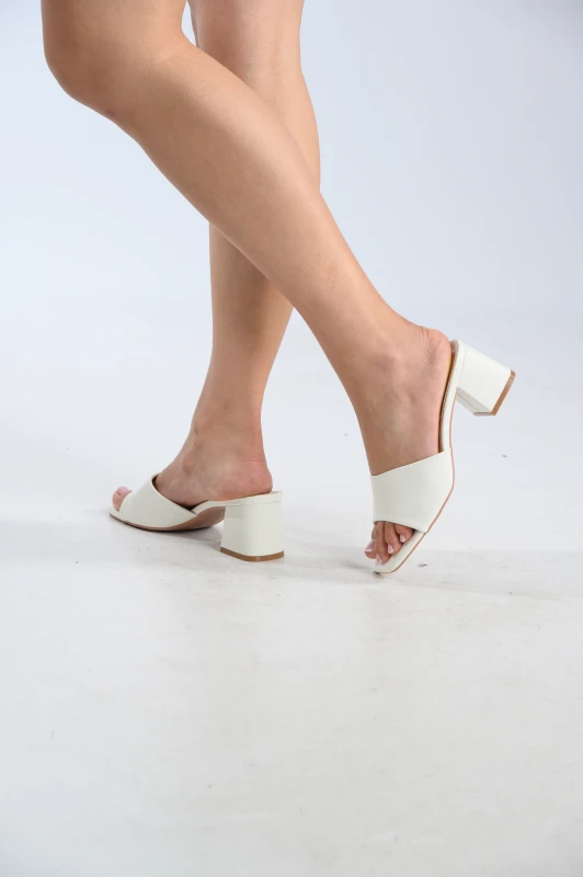 Mules Leatherette Square