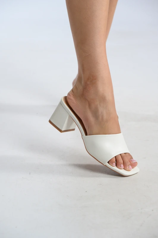 Mules Leatherette Square