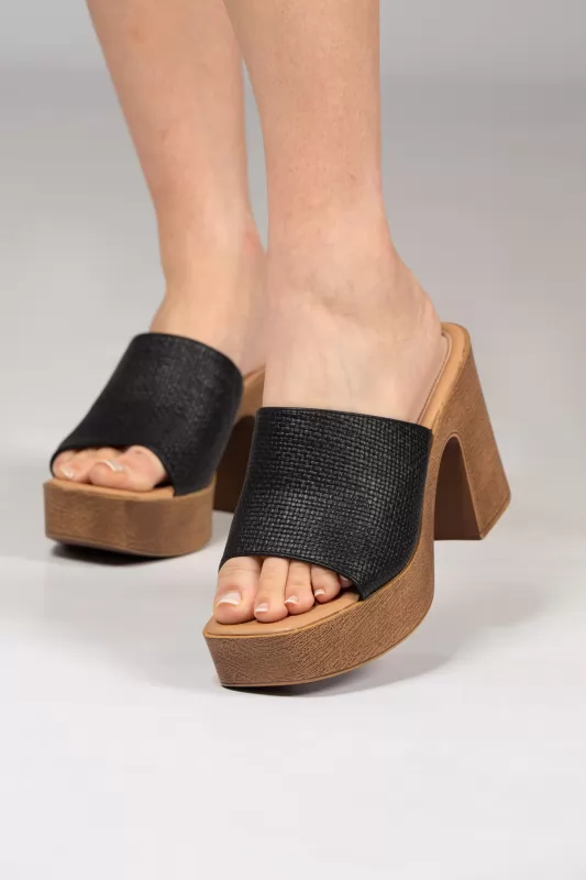 Mules Faye