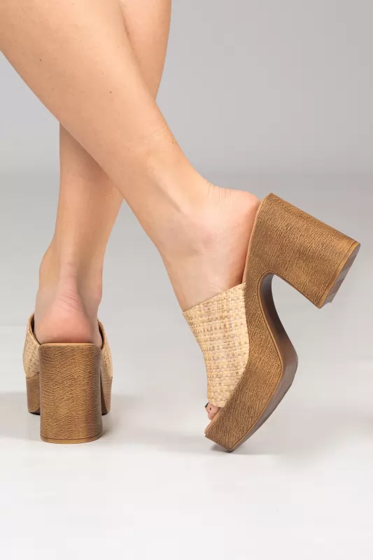 Mules Faye