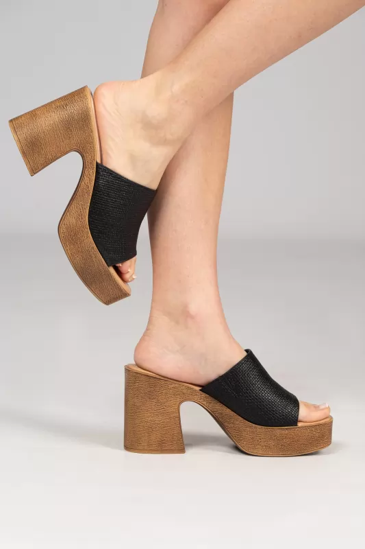 Mules Faye