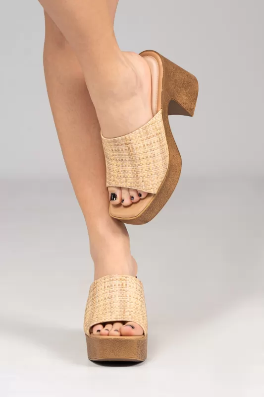 Mules Faye