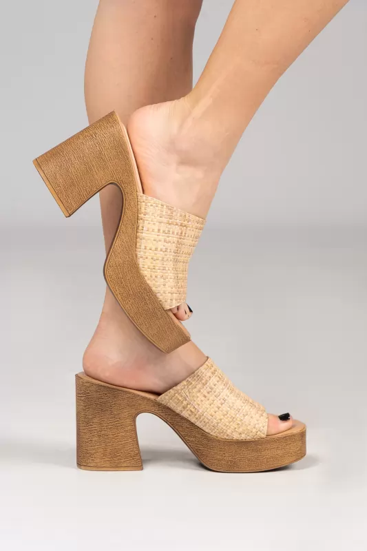 Mules Faye
