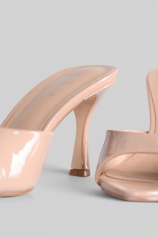 Pointed-Toe Slip-On Mules Glossy