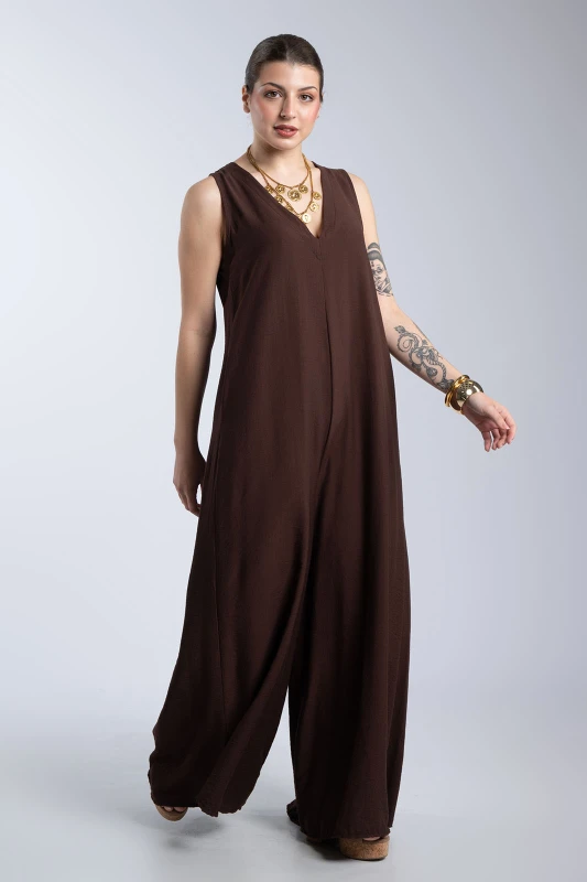 Sleeveless One-Piece Large Pleat