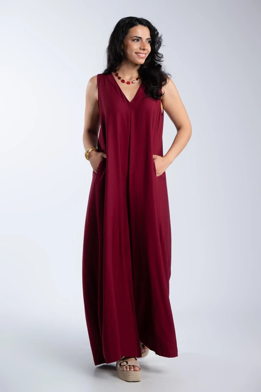Sleeveless One-Piece Large Pleat