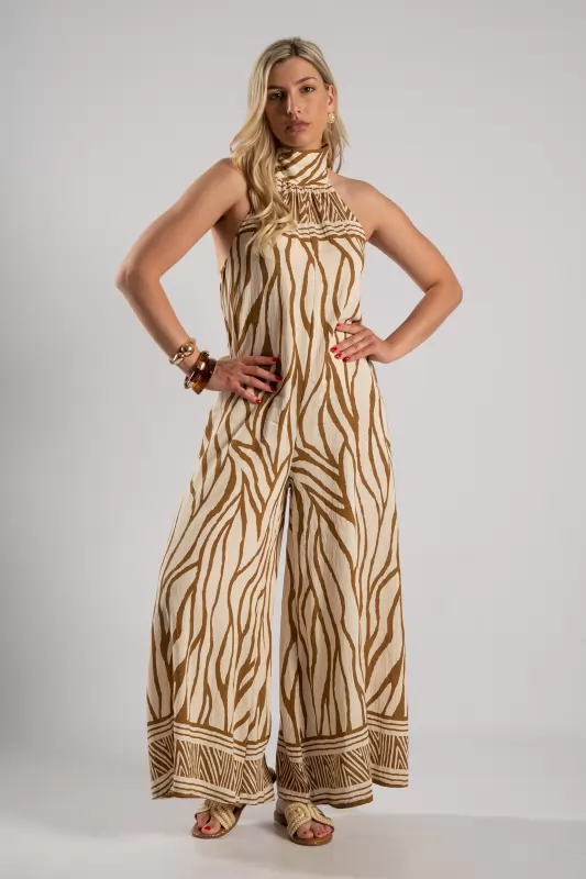 Jumpsuit Halter Neckline