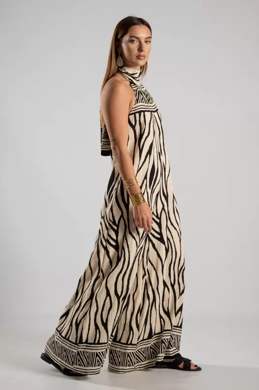 Jumpsuit Halter Neckline