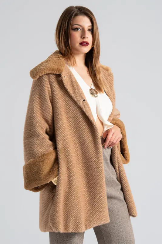 Coat Solid Color Furry Details