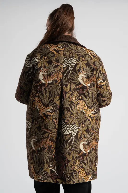 Coat-Cardigan Jungle