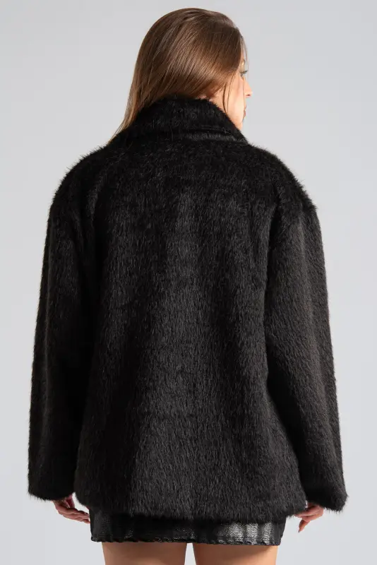 Πανωφόρι Fluffy Καρφίτσα