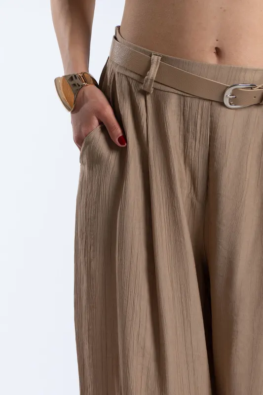 HighWaist Pants With Belt