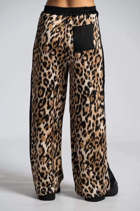 Pants Saten Details