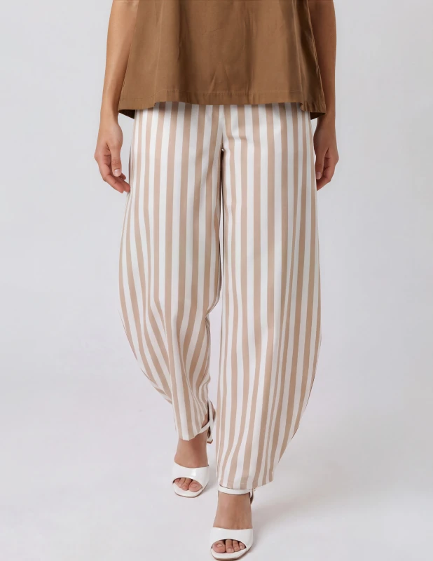 Banana Fit Striped Pants 