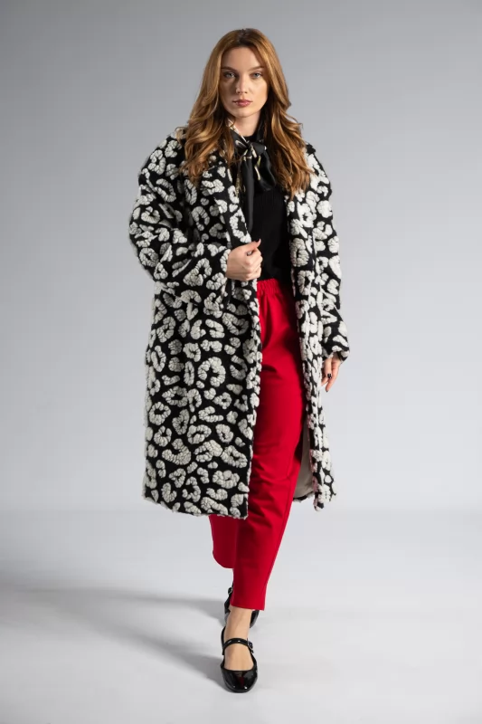 Form Fitting Style Trousers