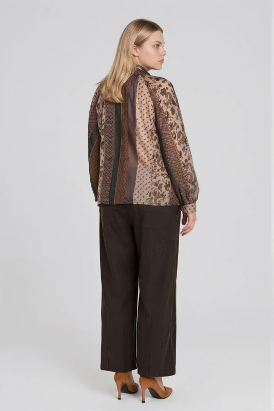 Pants With Decorative Stitching