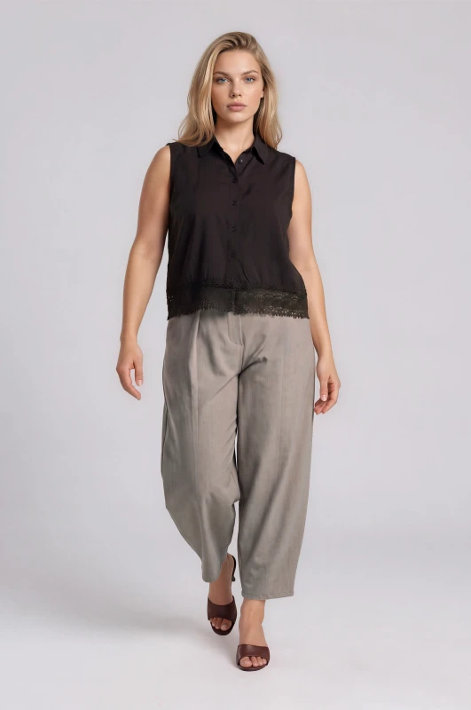 Minimal High-Waisted Pleated Trousers Belt 
