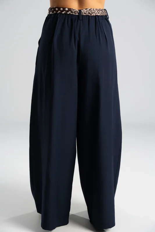 Pants Pleats Scarf