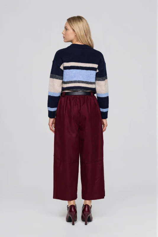 Pants Suede with a Belt