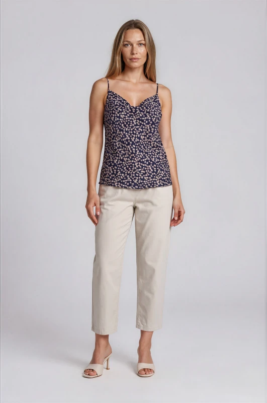 Solid-Color Cotton Elastic Waist Pants