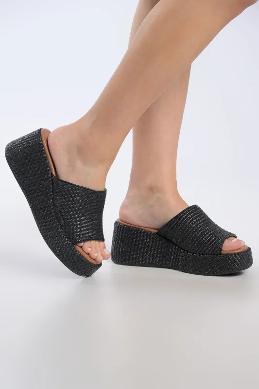 Slides Platforms Straw Texture