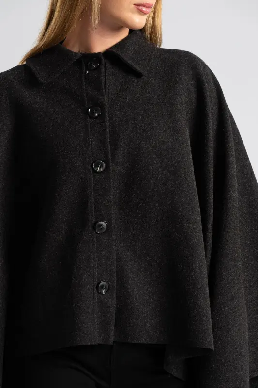 Πόντσο Ασύμμετρο Κουμπιά