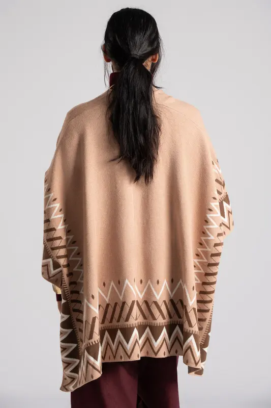 Poncho Knitted Geometric Designs