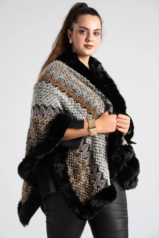 Πόντσο Πλεκτό Γούνινες Λεπτομέρειες