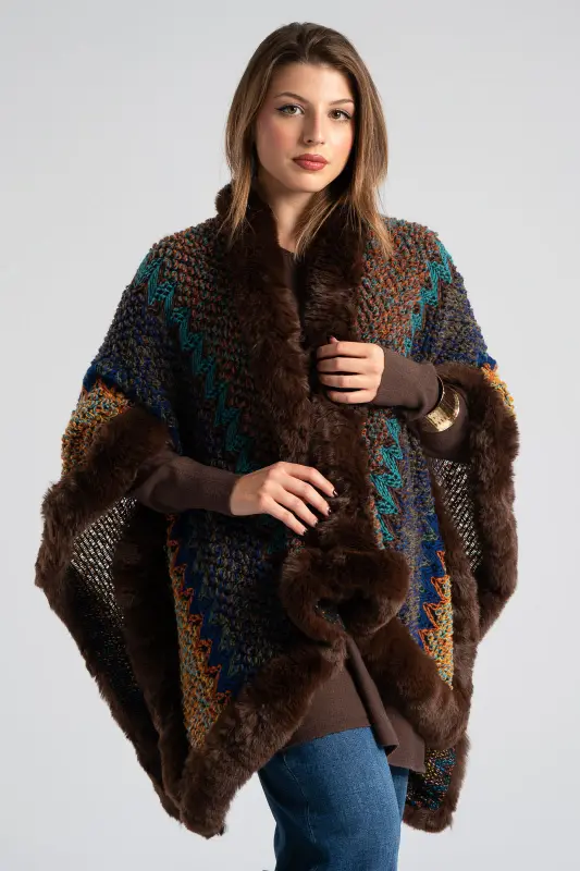 Poncho Knitted Wool Details