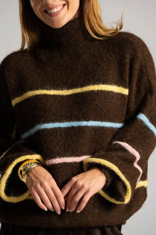 Pullover Turtleneck Colored Stripes