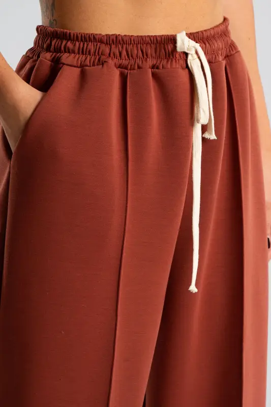 Set Blouse with Collar and Trousers
