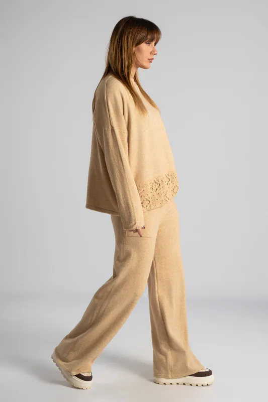 Set Blouse With Lace Pants