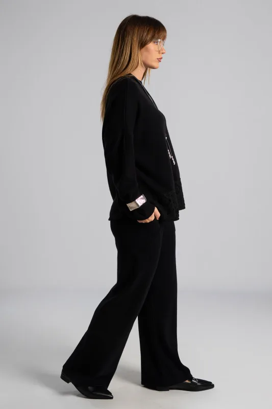Set Blouse With Lace Pants