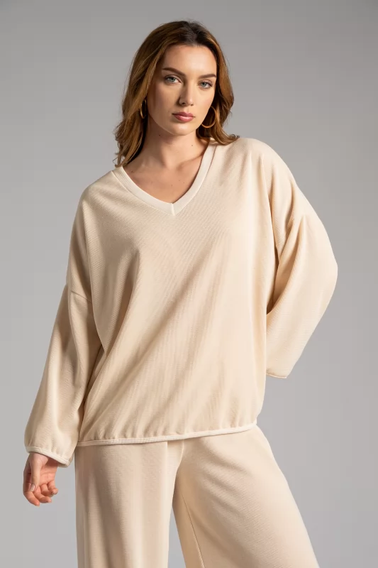 Set Blouse-Pants Color Details