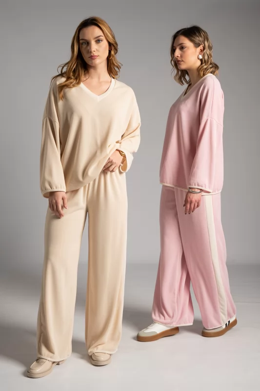 Set Blouse-Pants Color Details