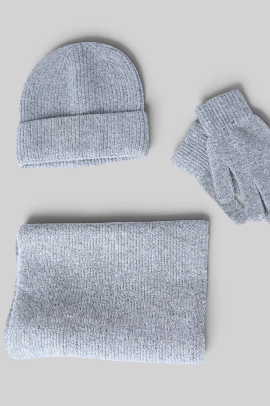 Co-ord Hat-Gloves-Scarf Knitted 