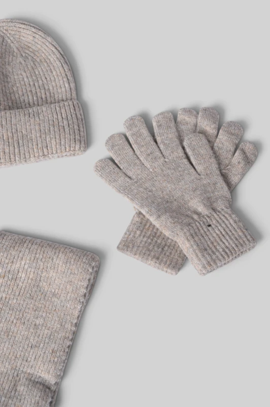 Co-ord Hat-Gloves-Scarf Knitted 