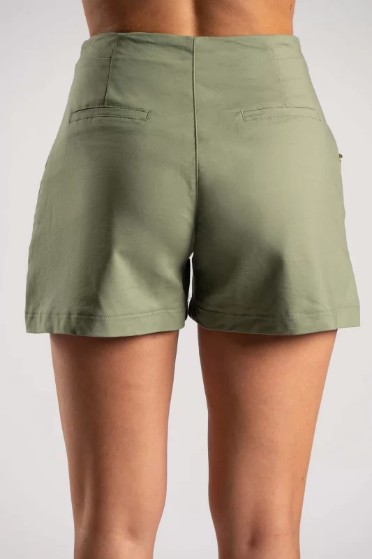 Shorts Κουμπιά