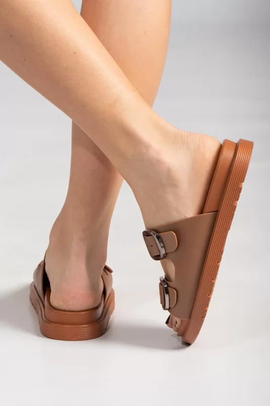 Slippers Διπλή Αγκράφα