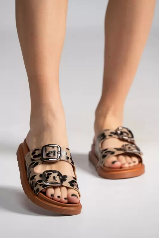 Slippers Διπλή Αγκράφα