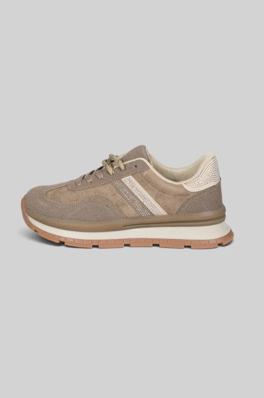 Sneaker με Strass Λεπτομέρειες